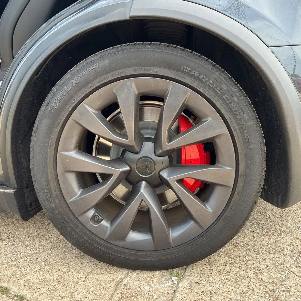 2024 Tesla Model X Plaid