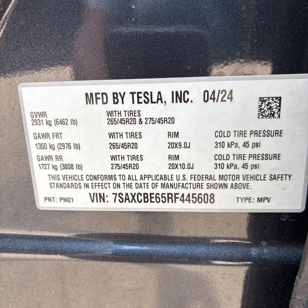2024 Tesla Model X Plaid