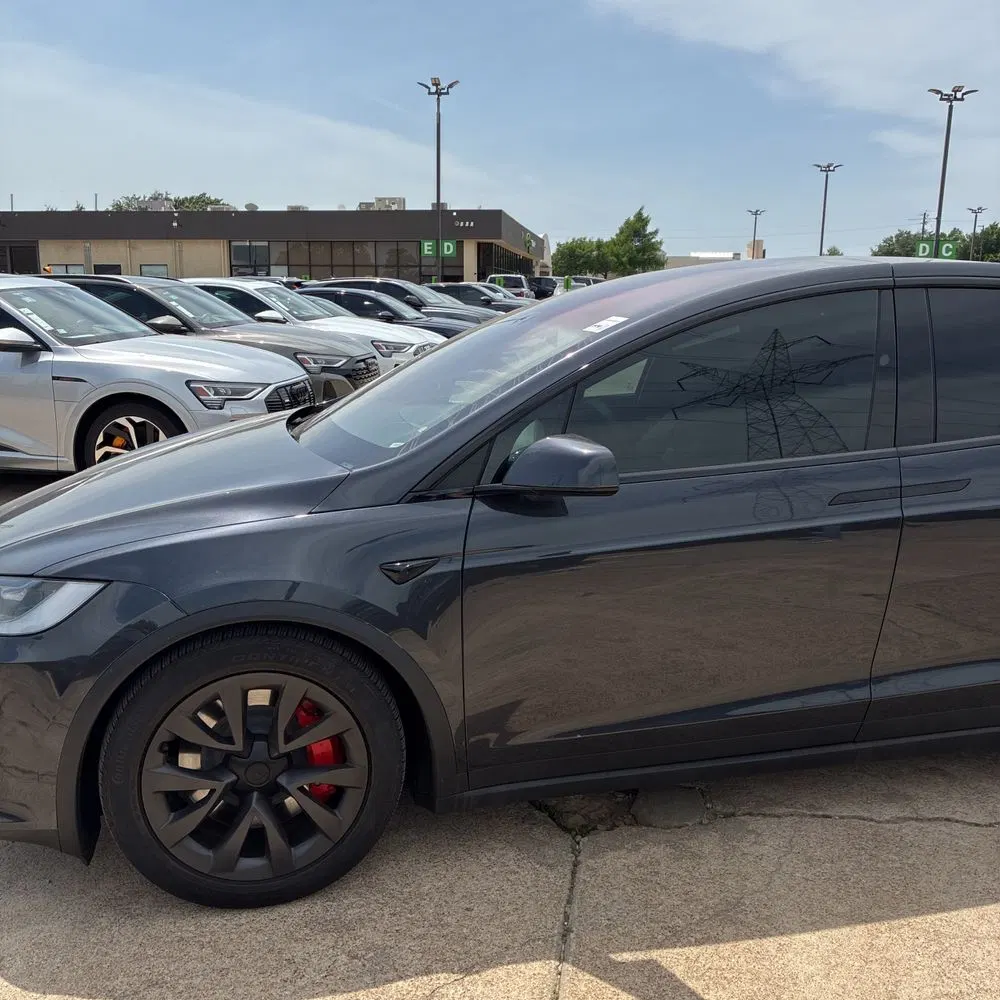2024 Tesla Model X Plaid