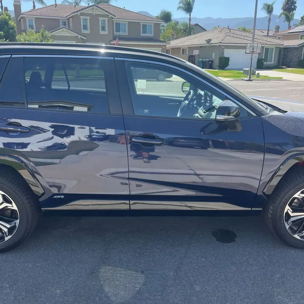 2025 Toyota RAV4 Plug-in Hybrid XSE