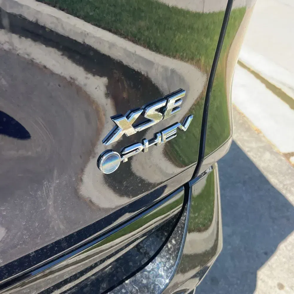 2025 Toyota RAV4 Plug-in Hybrid XSE