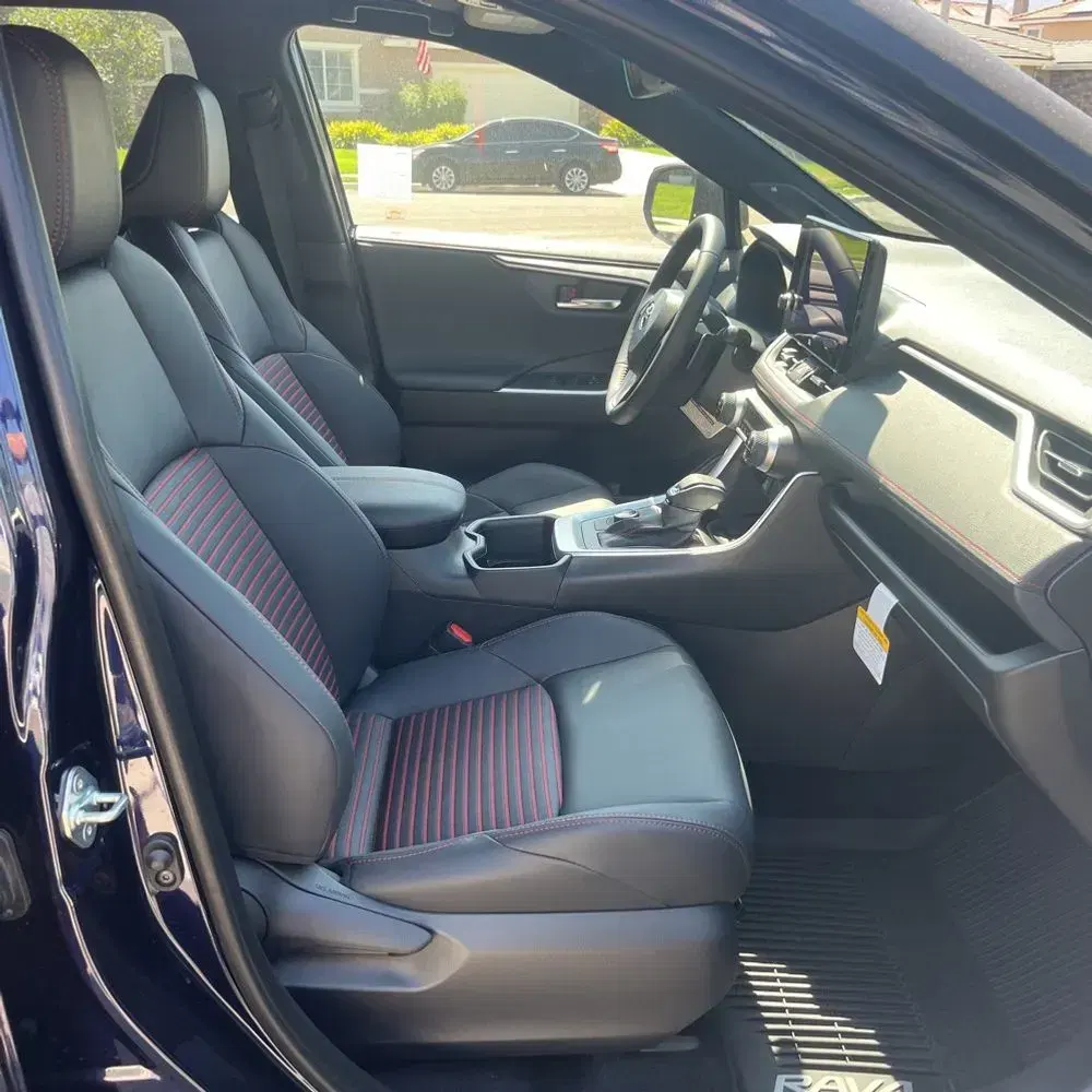 2025 Toyota RAV4 Plug-in Hybrid XSE