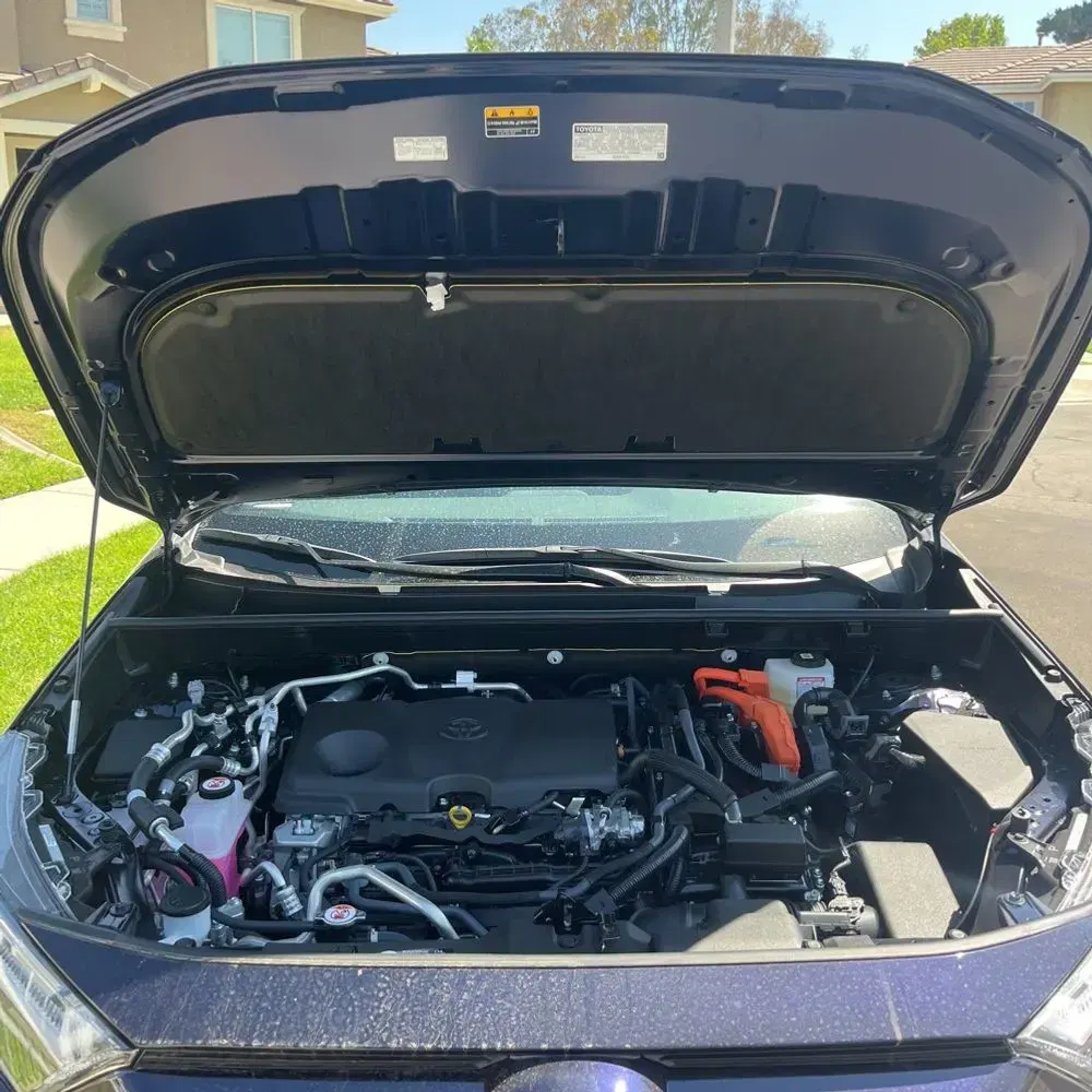 2025 Toyota RAV4 Plug-in Hybrid XSE