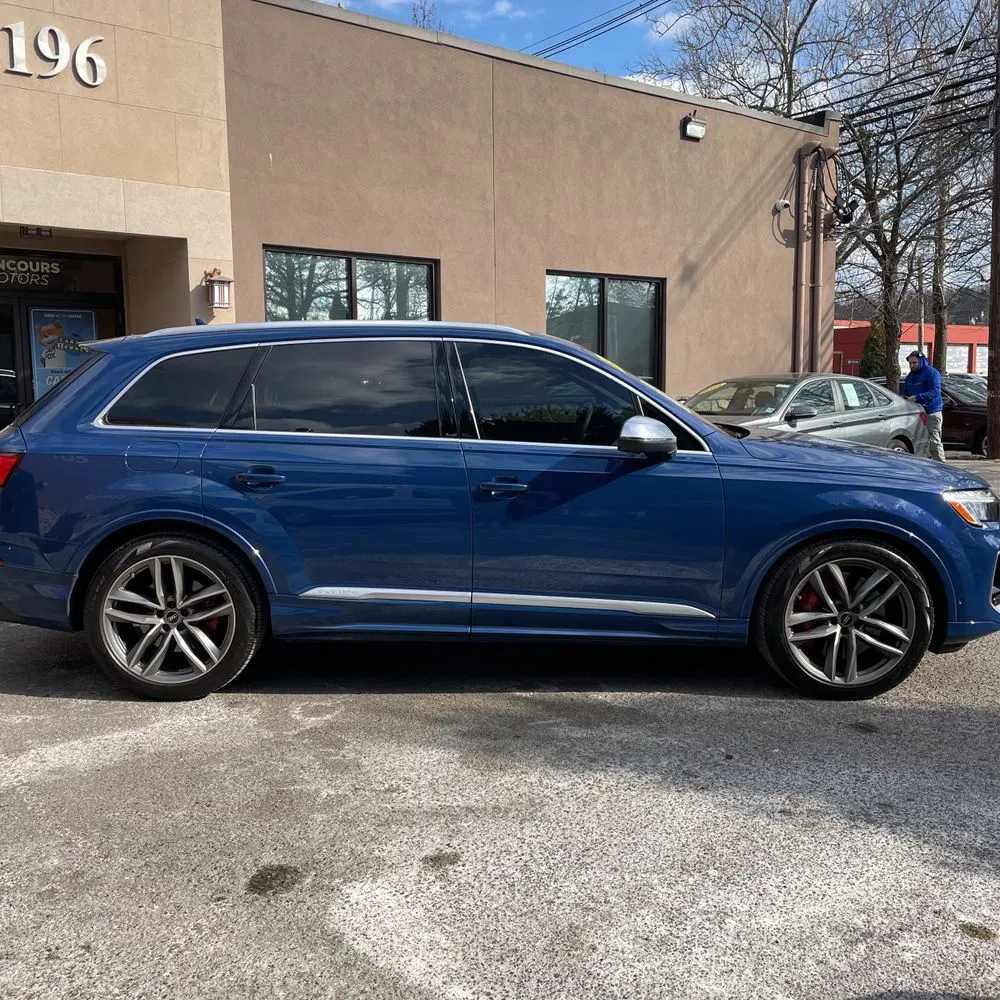 2025 Audi SQ7 Premium Plus