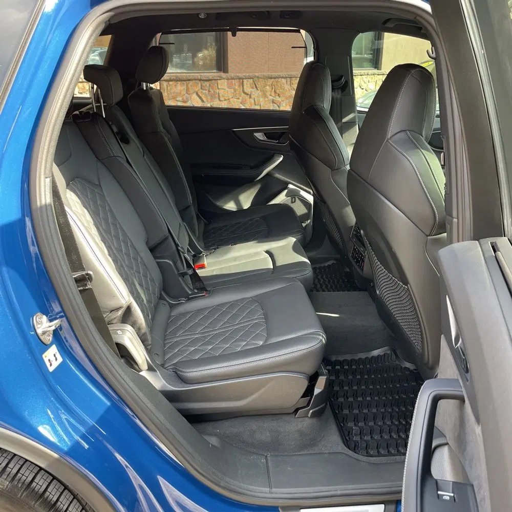 2025 Audi SQ7 Premium Plus