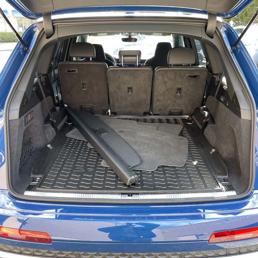 2025 Audi SQ7 Premium Plus