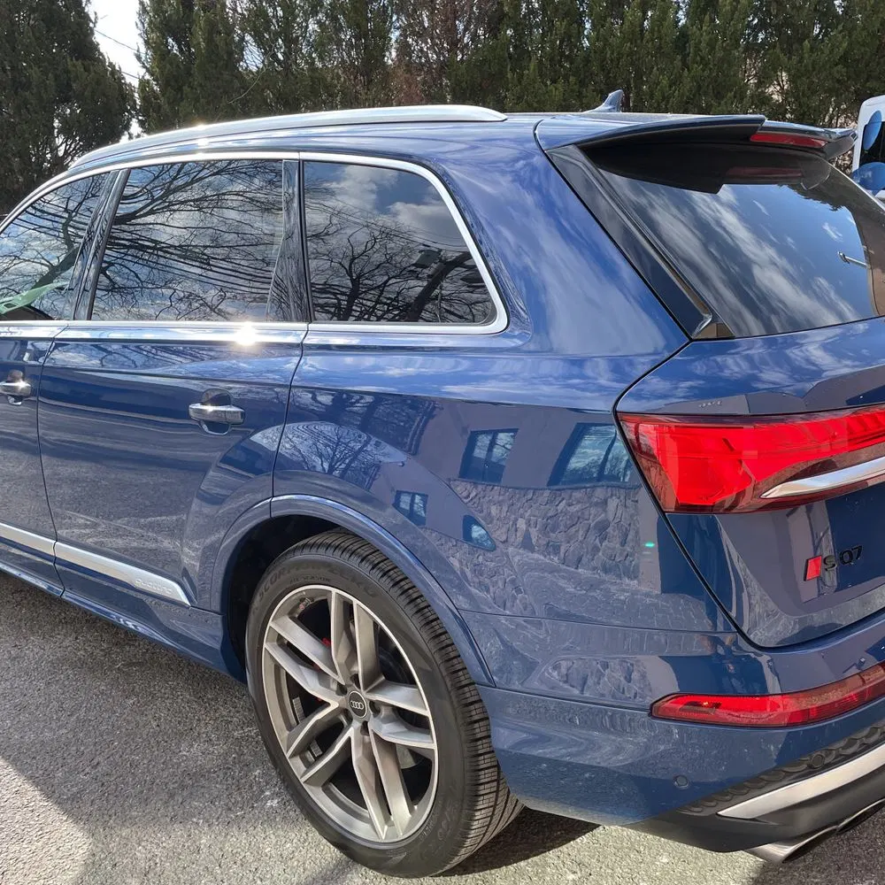 2025 Audi SQ7 Premium Plus