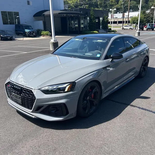 2022 Audi RS 5