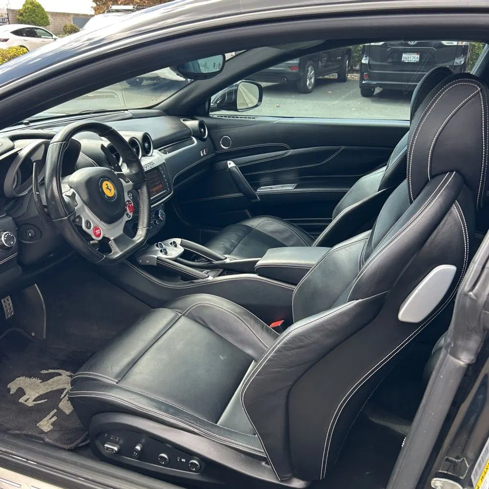 2012 Ferrari FF Base