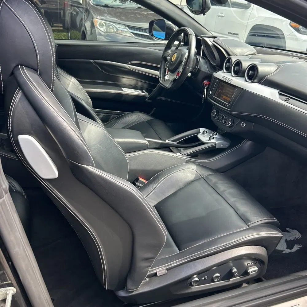 2012 Ferrari FF Base