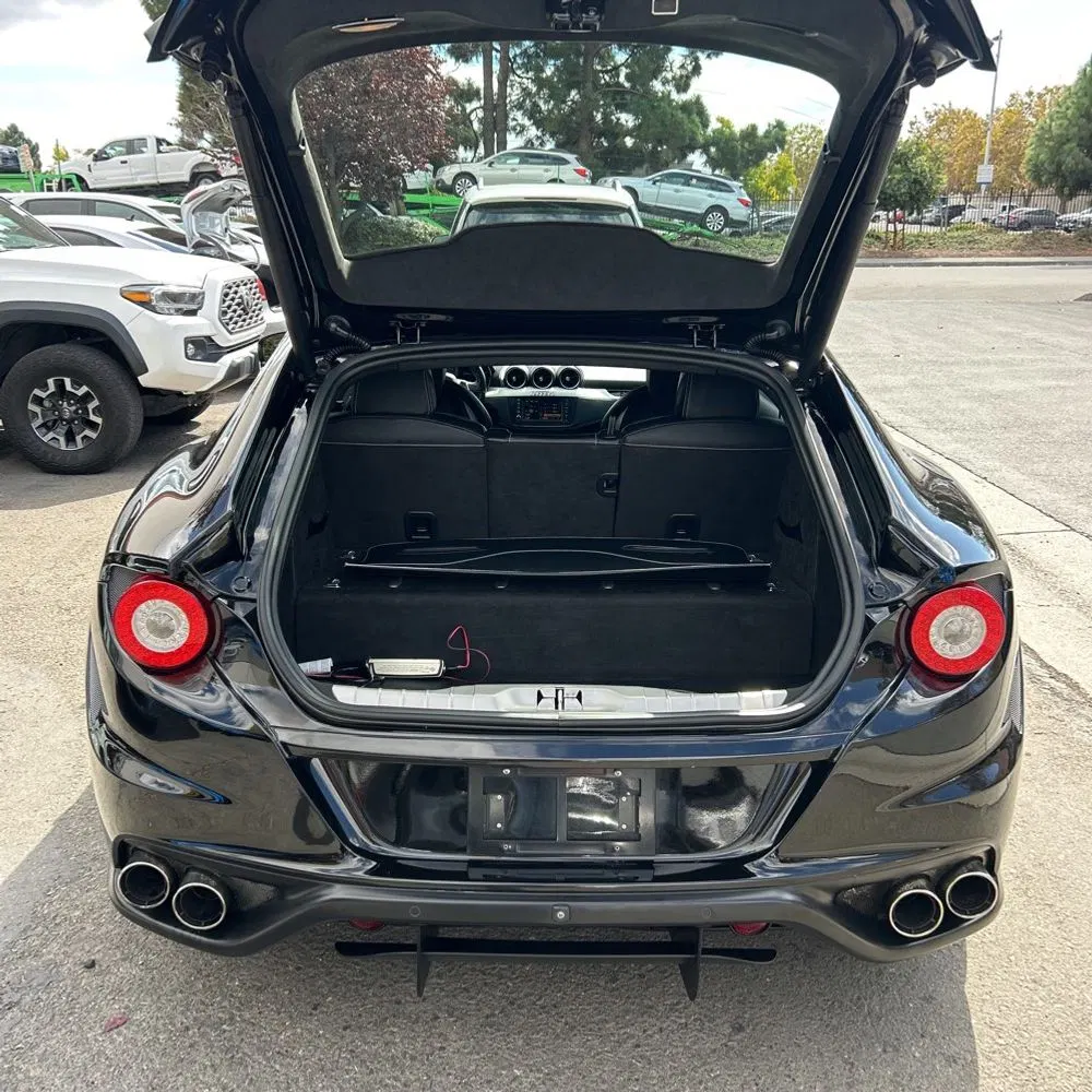 2012 Ferrari FF Base