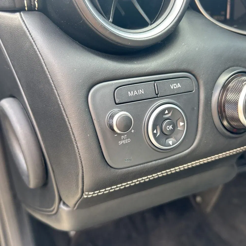 2012 Ferrari FF Base