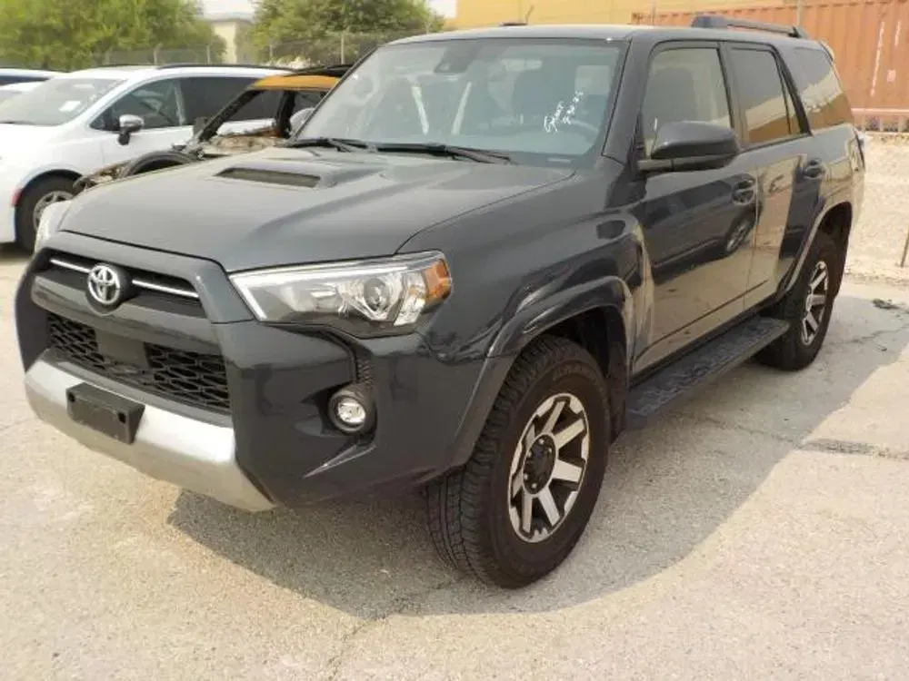 2024 Toyota 4Runner TRD Off Road