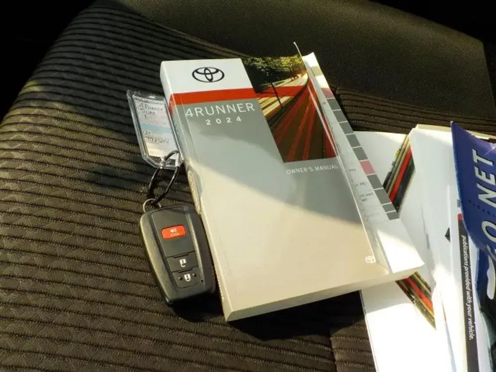 2024 Toyota 4Runner TRD Off Road