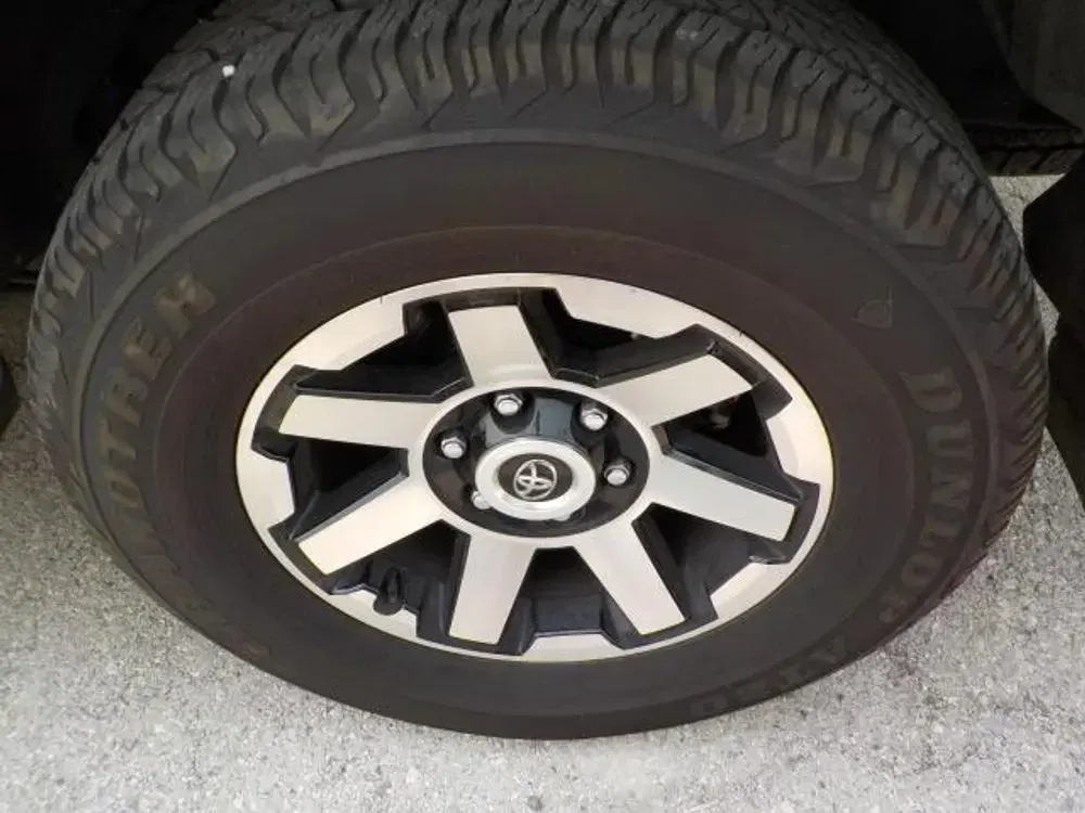 2024 Toyota 4Runner TRD Off Road