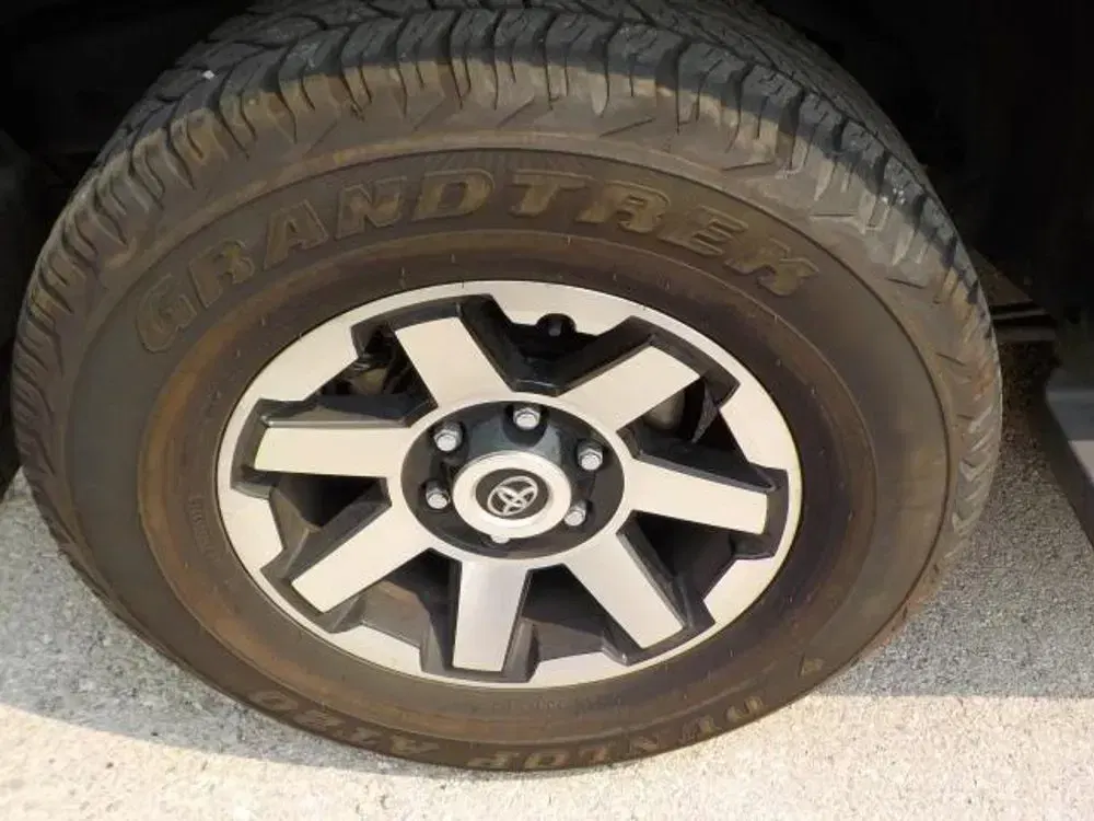 2024 Toyota 4Runner TRD Off Road