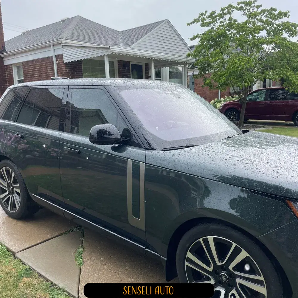 2023 Land Rover Range Rover P530 SE