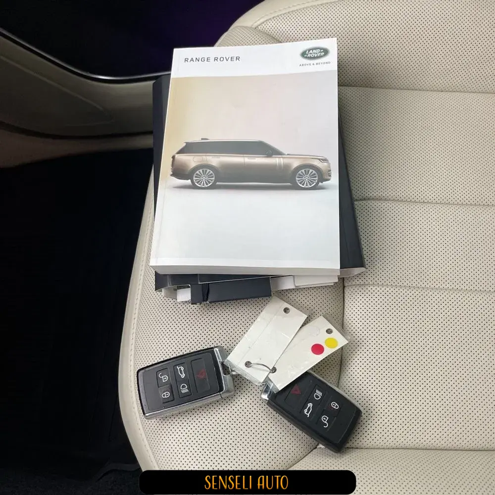 2023 Land Rover Range Rover P530 SE