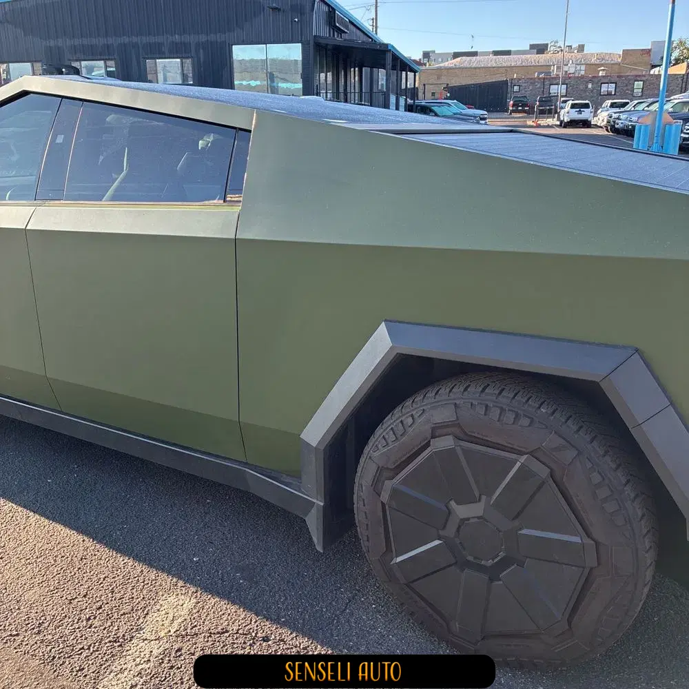 2025 Tesla Cybertruck CyberBeast