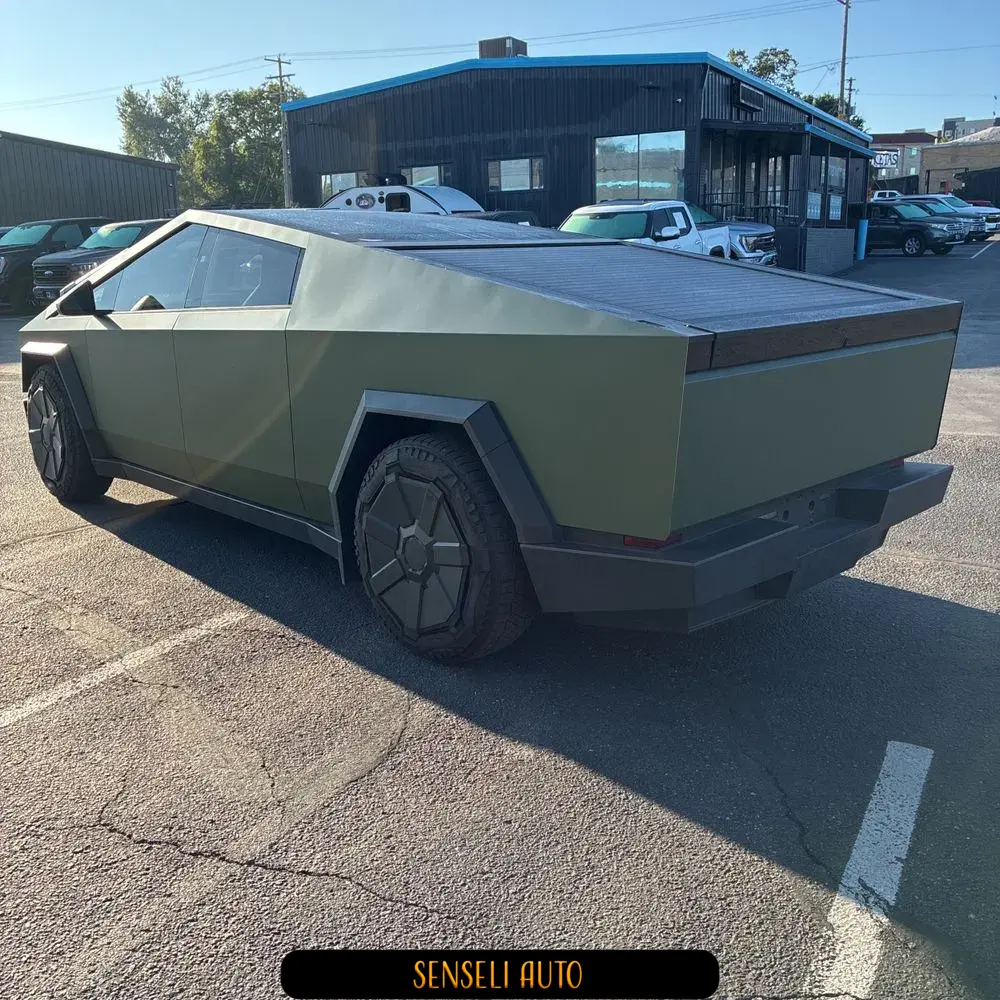 2025 Tesla Cybertruck CyberBeast
