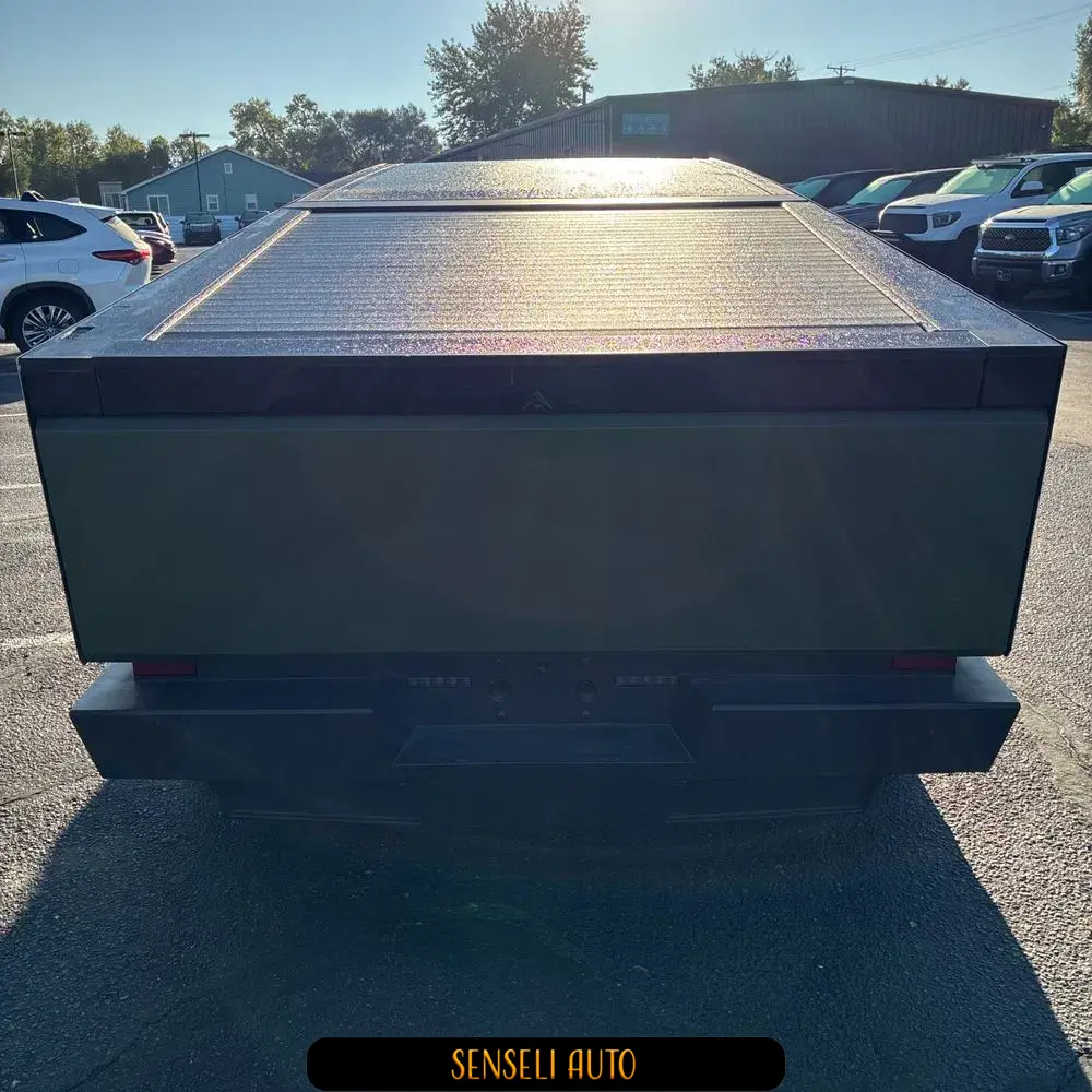 2025 Tesla Cybertruck CyberBeast