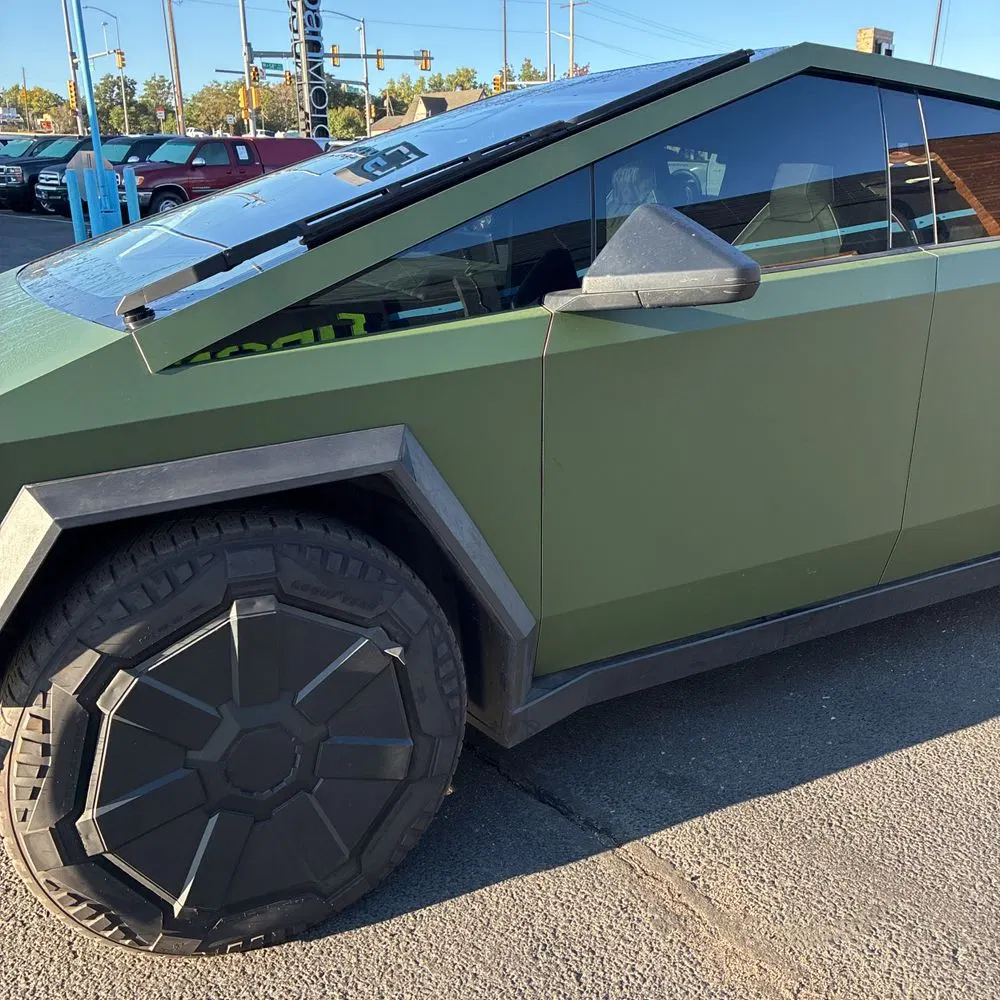 2025 Tesla Cybertruck CyberBeast
