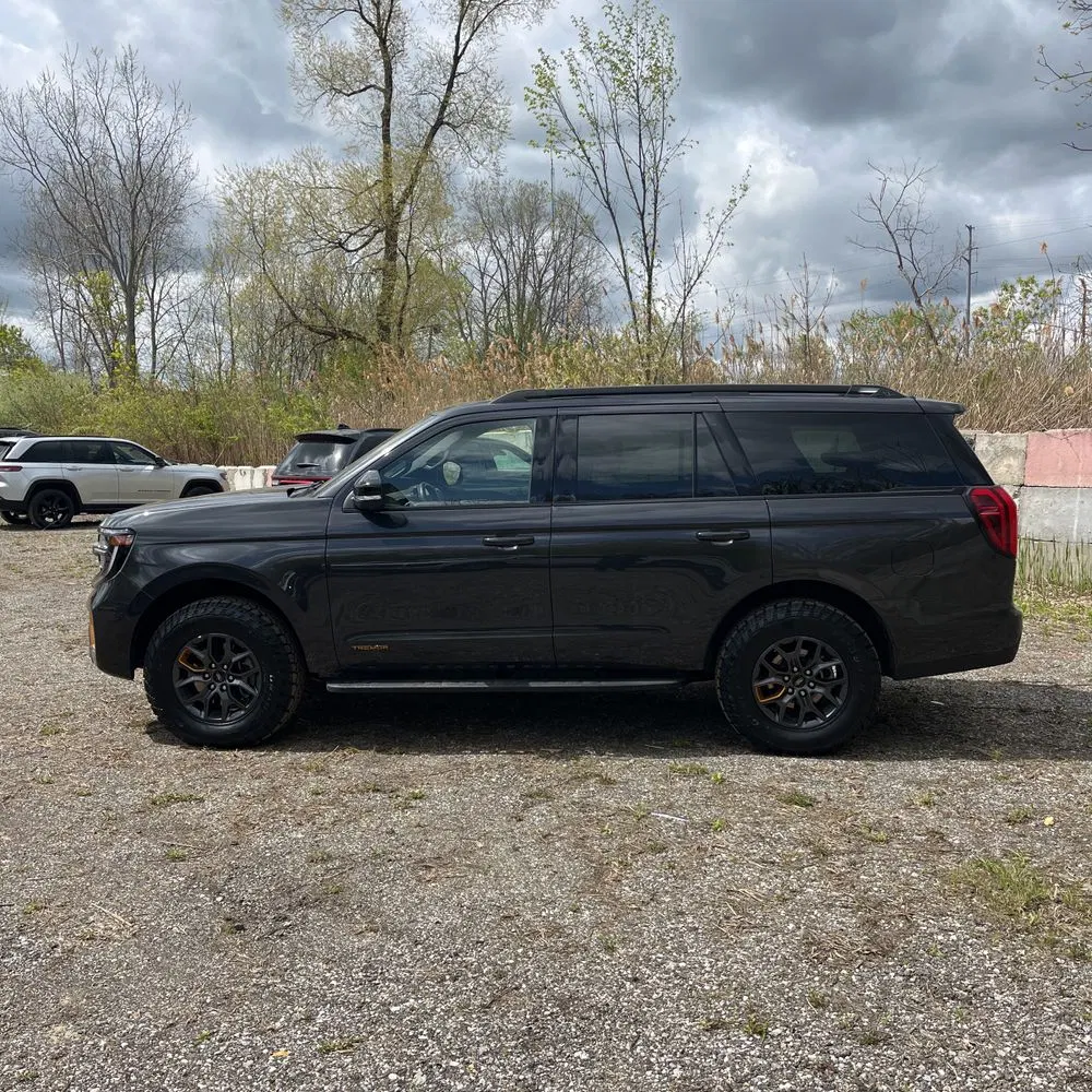 2025 Ford Expedition Tremor