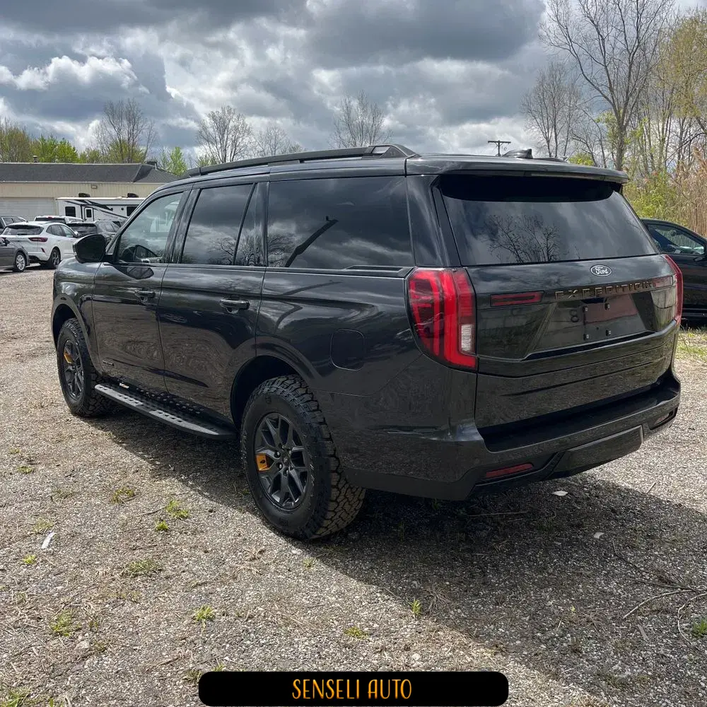 2025 Ford Expedition Tremor