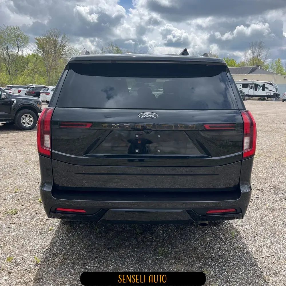 2025 Ford Expedition Tremor