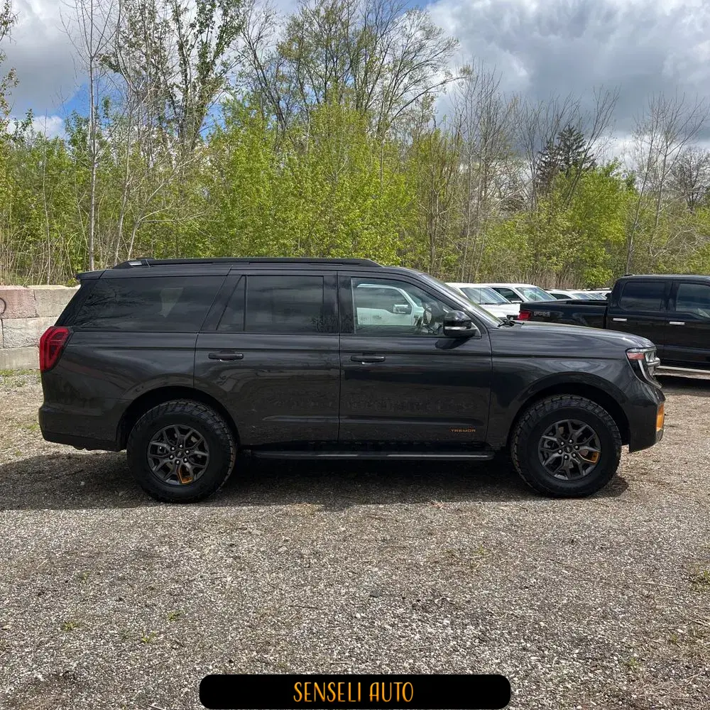 2025 Ford Expedition Tremor