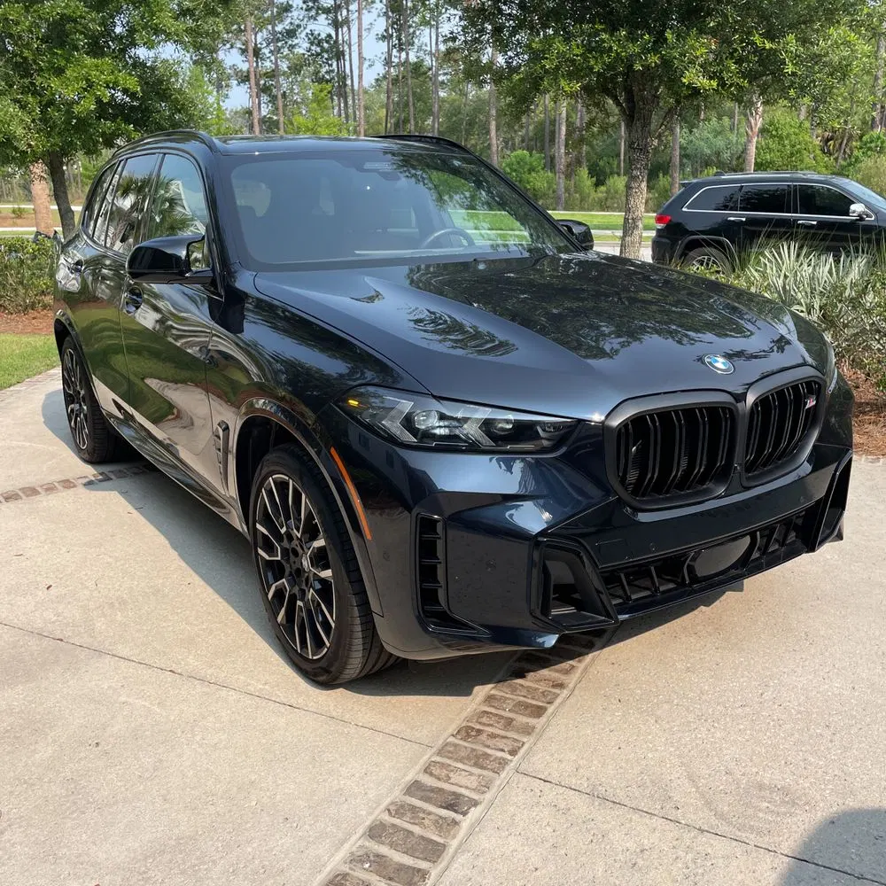 2025 BMW X5 M60i