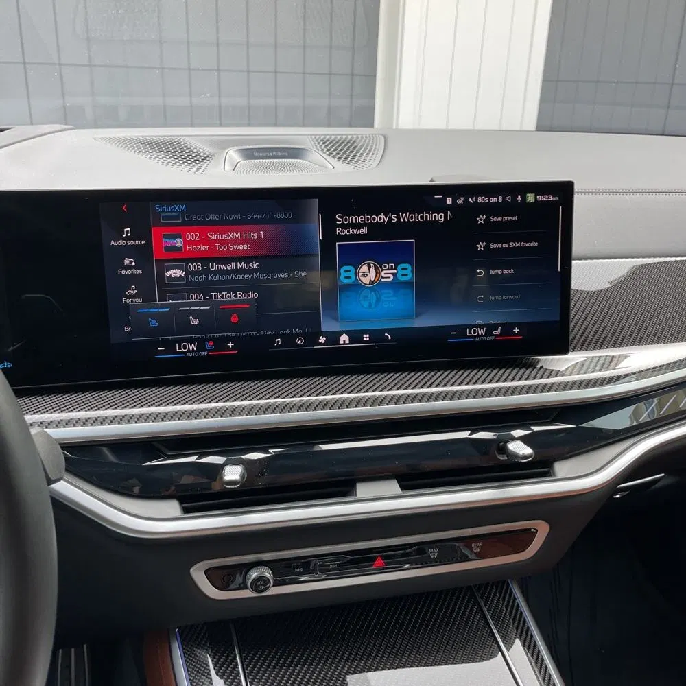 2025 BMW X5 M60i
