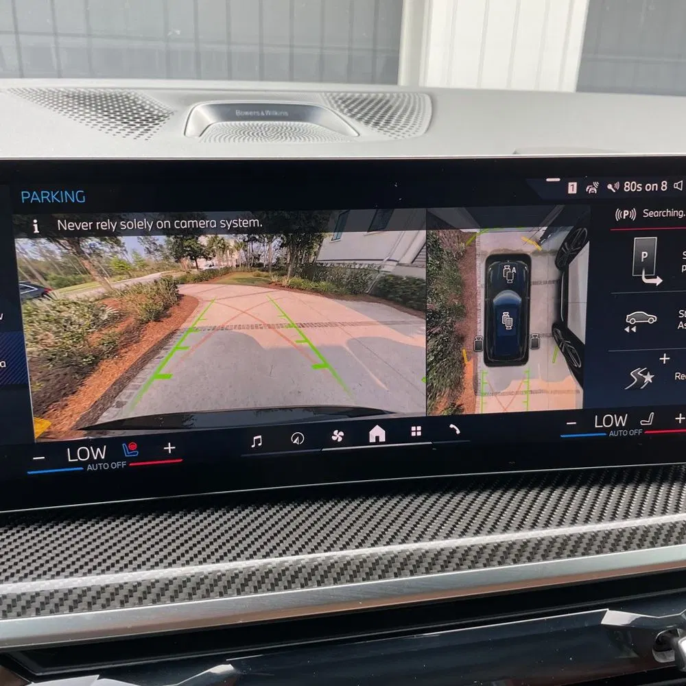 2025 BMW X5 M60i