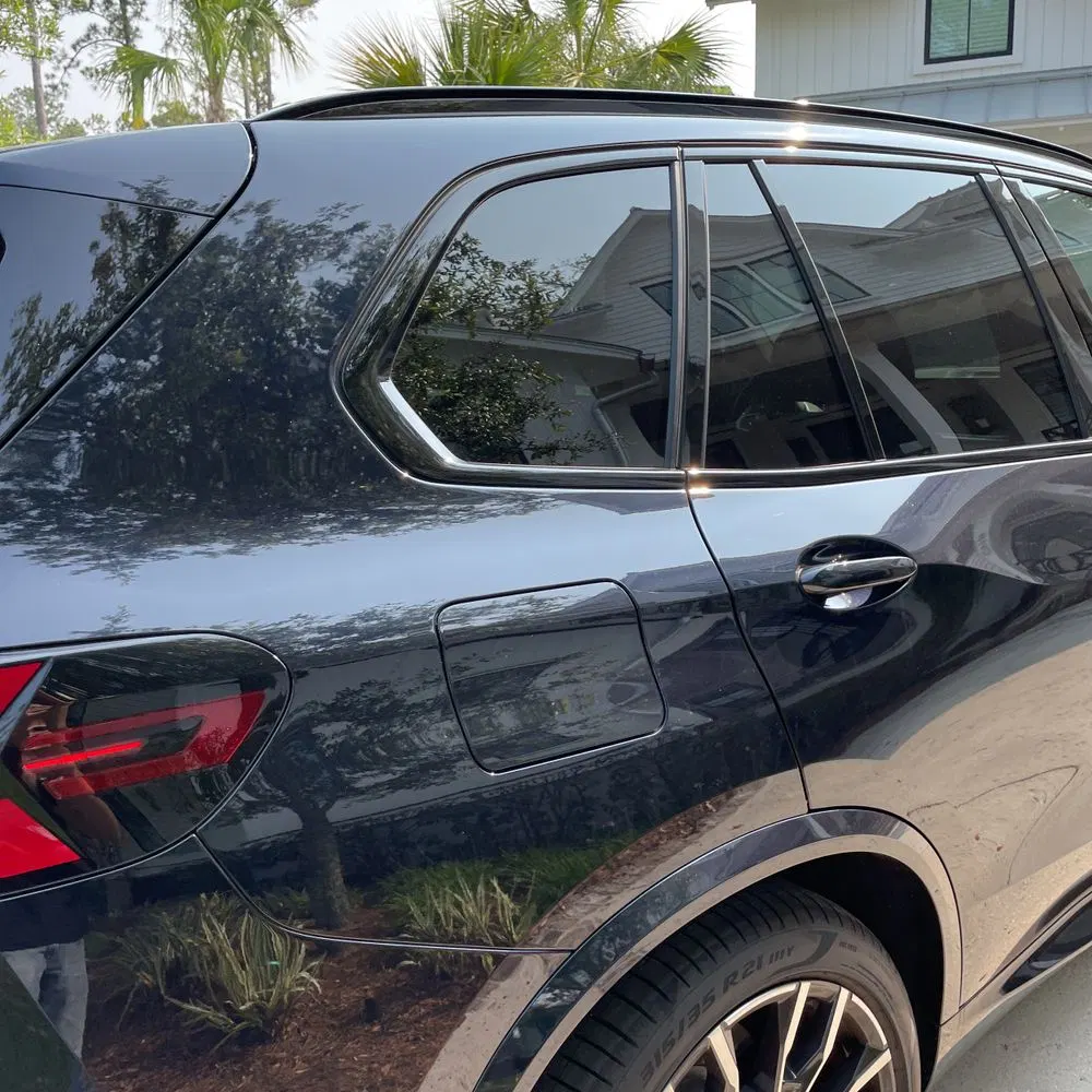2025 BMW X5 M60i