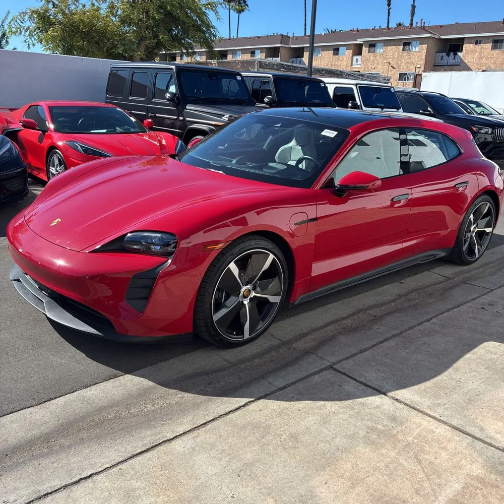 2023 Porsche Taycan GTS Sport Turismo