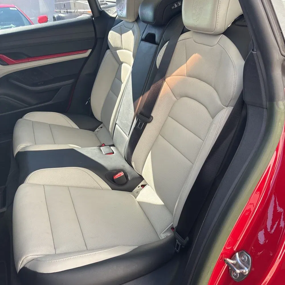 2023 Porsche Taycan GTS Sport Turismo