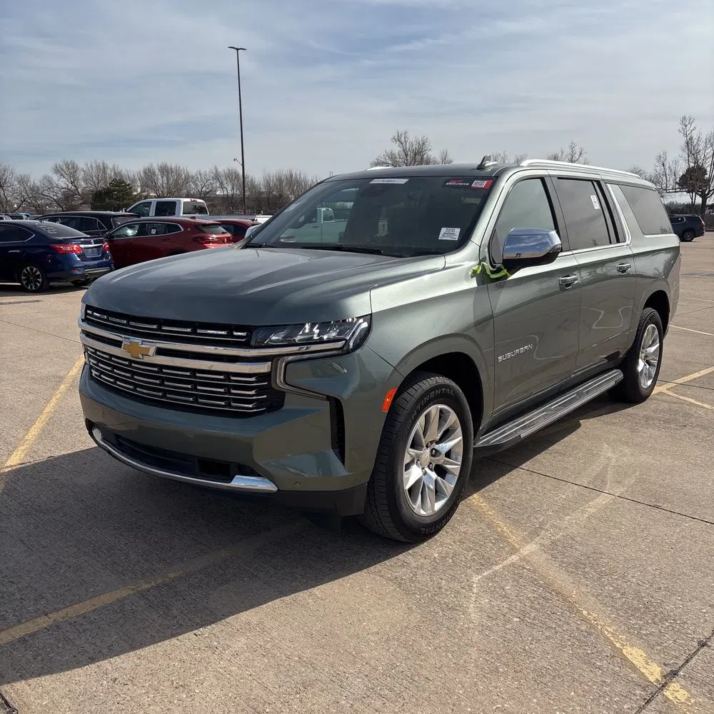 2023 Chevrolet Suburban Premier