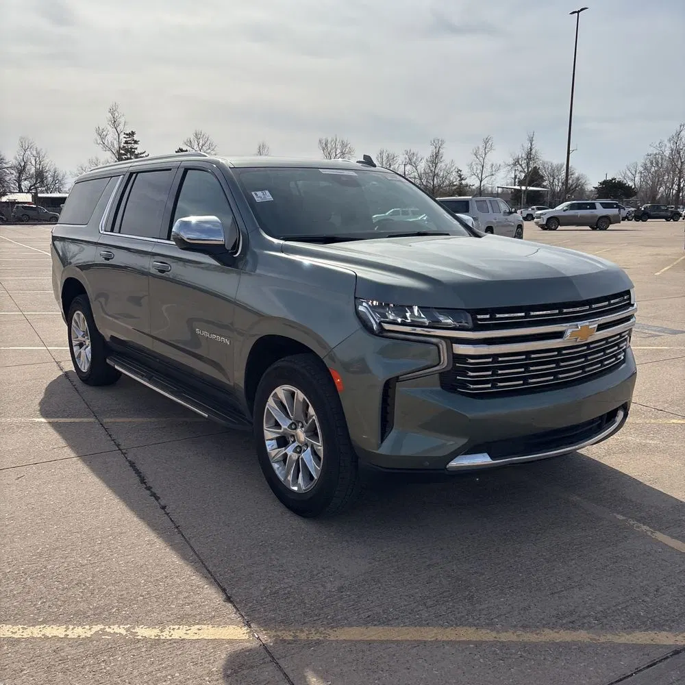 2023 Chevrolet Suburban Premier