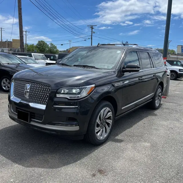 2024 Lincoln Navigator L Reserve