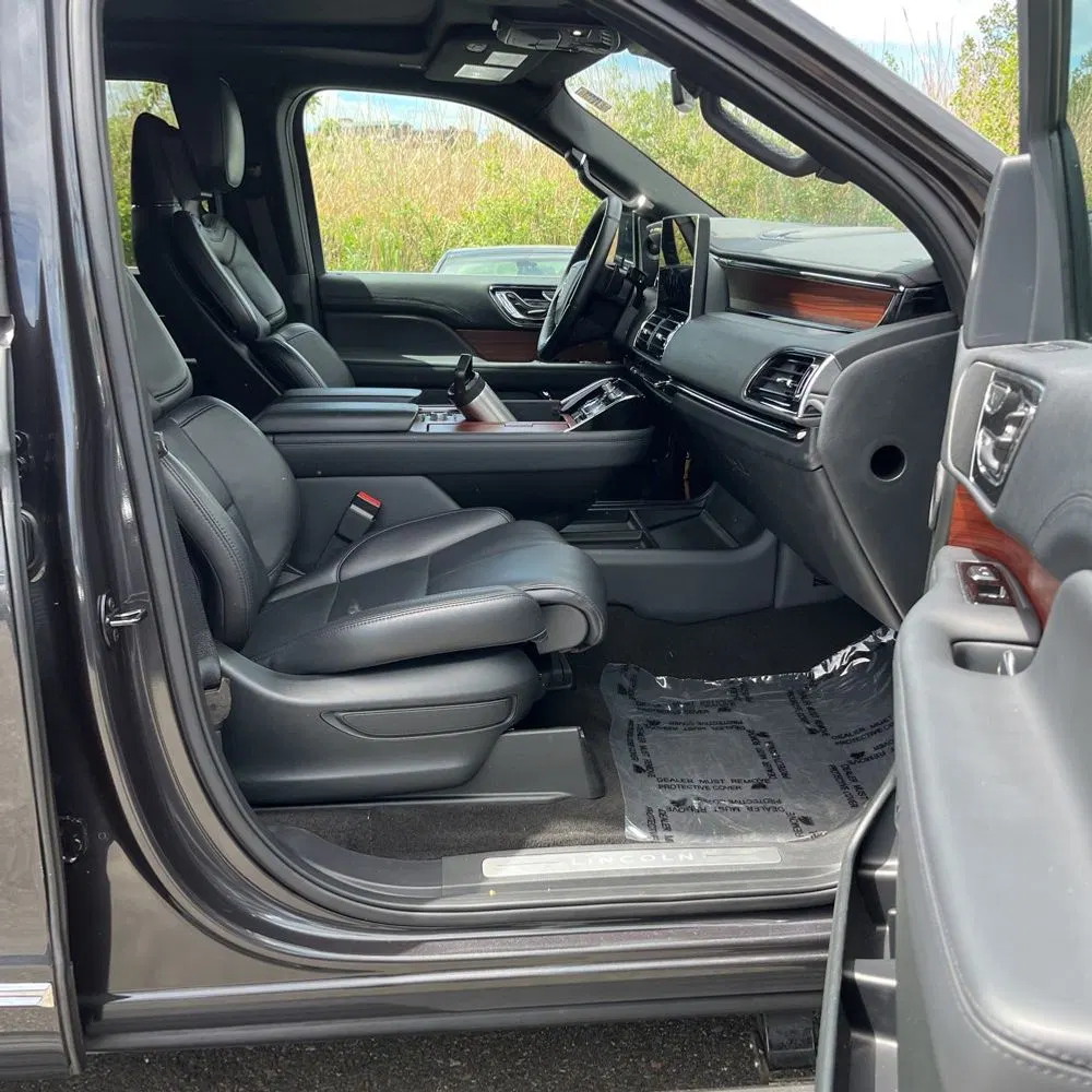 2024 Lincoln Navigator L Reserve