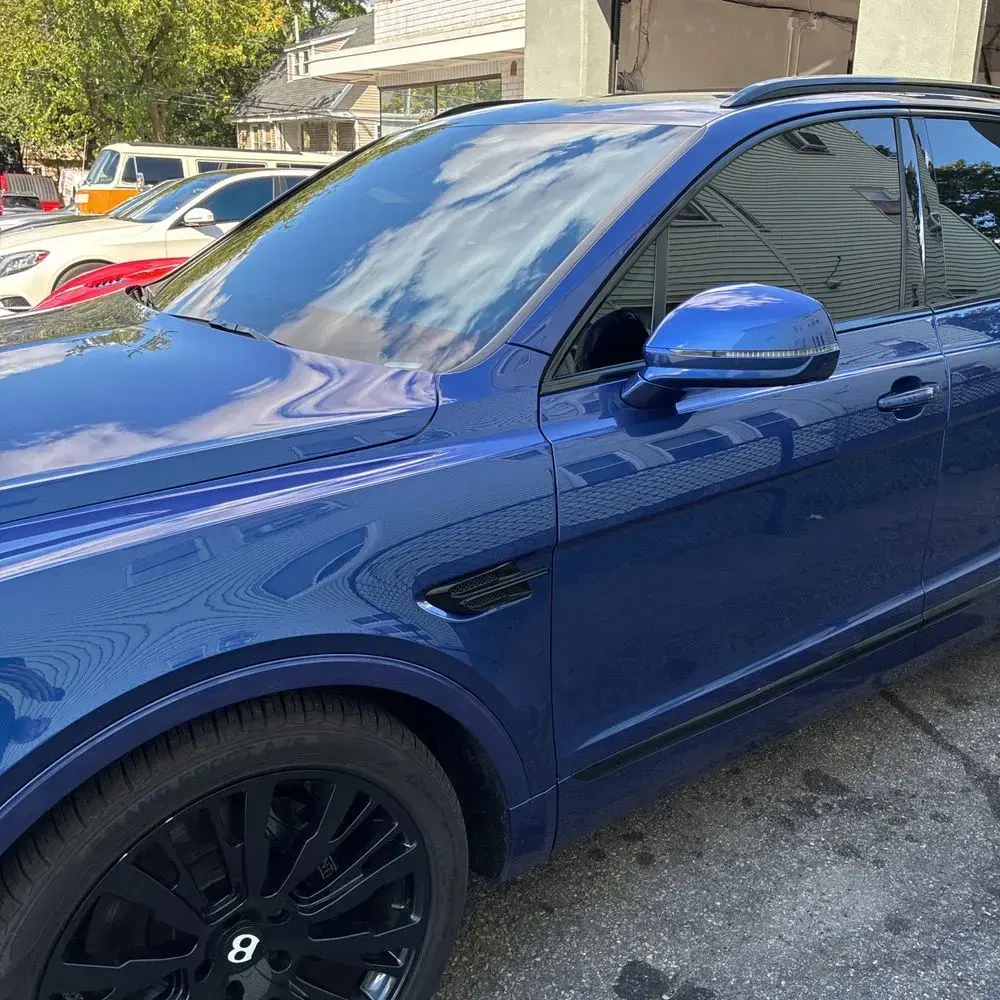 2017 Bentley Bentayga Base