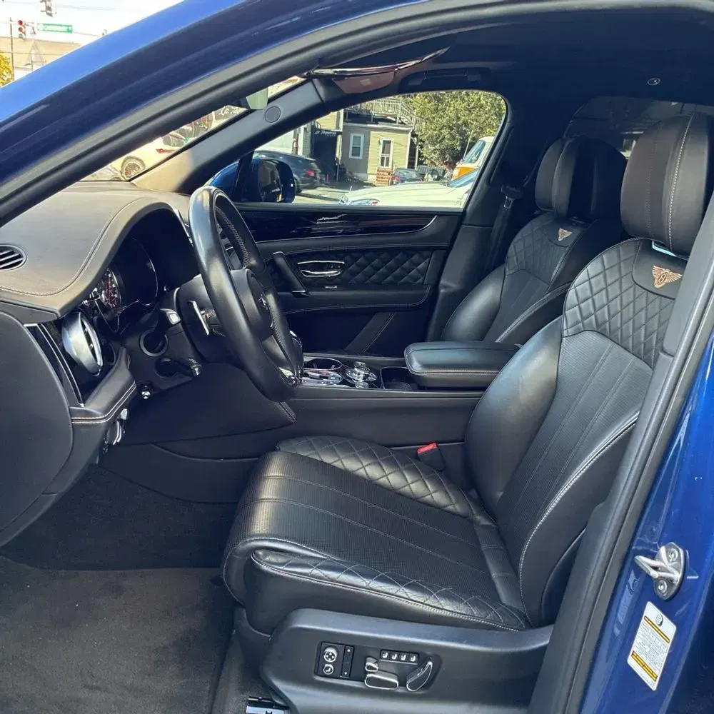 2017 Bentley Bentayga Base