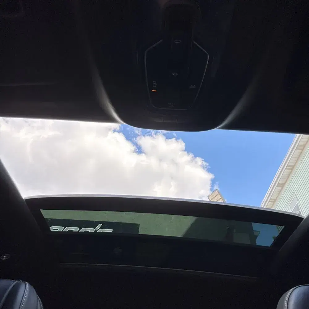 2017 Bentley Bentayga Base