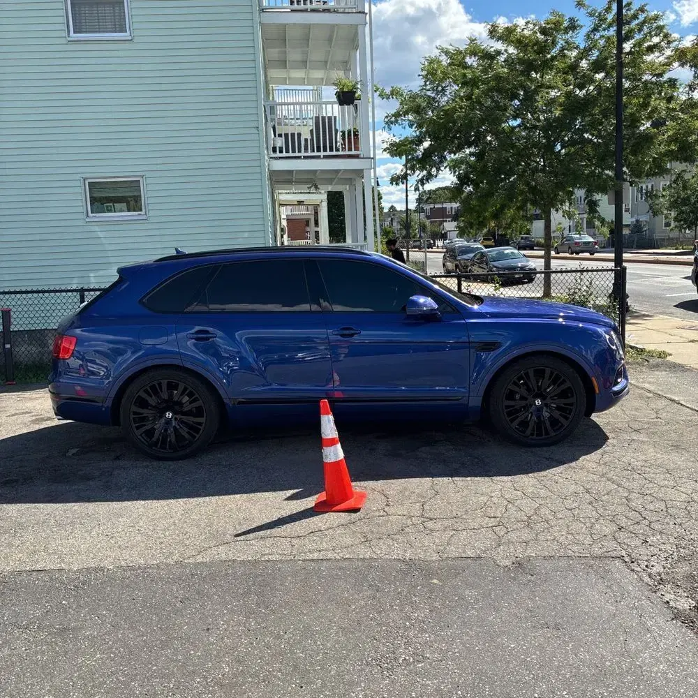 2017 Bentley Bentayga Base