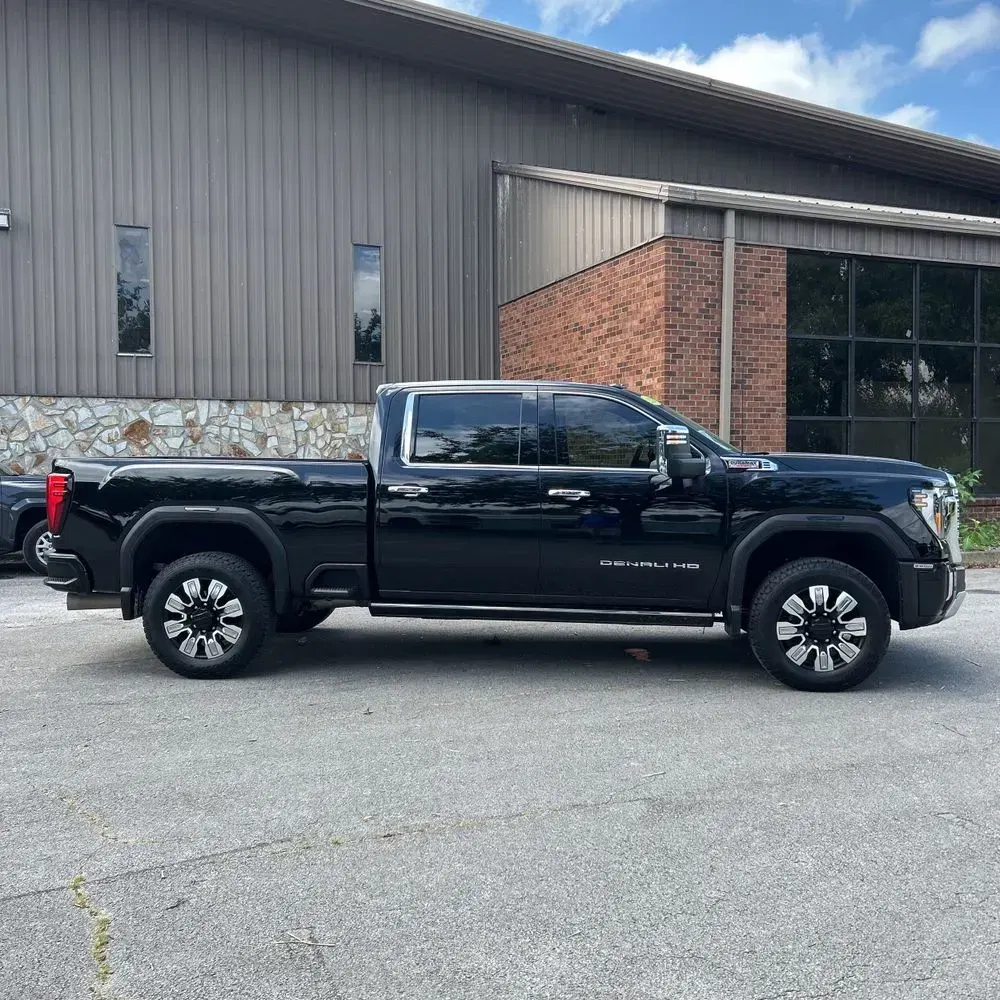 2024 GMC Sierra 2500 Denali