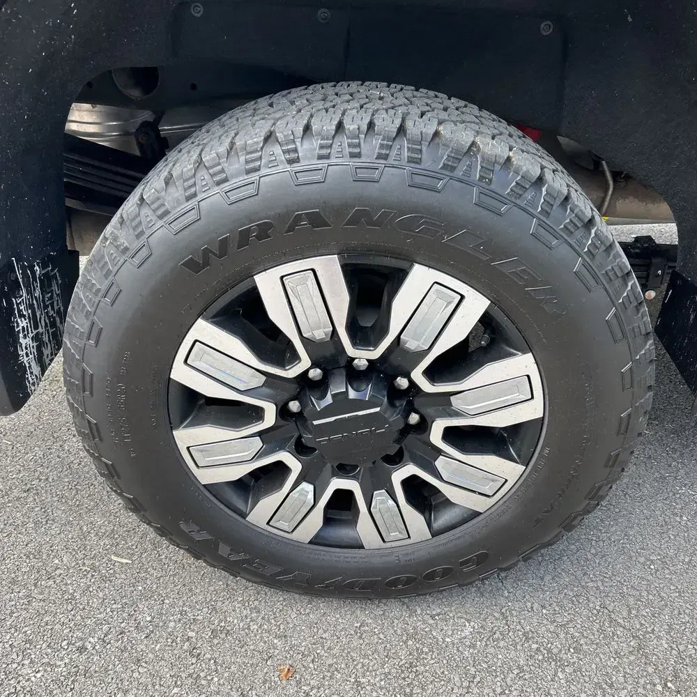 2024 GMC Sierra 2500 Denali
