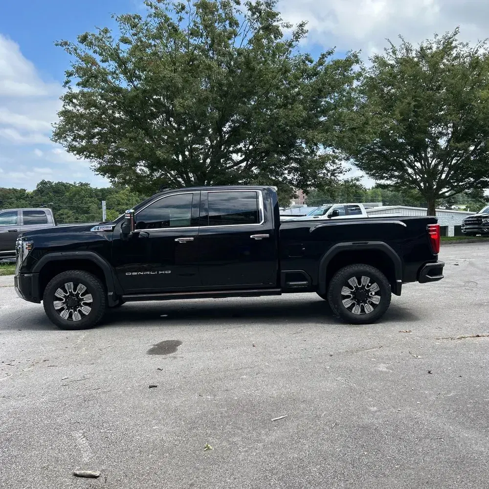2024 GMC Sierra 2500 Denali