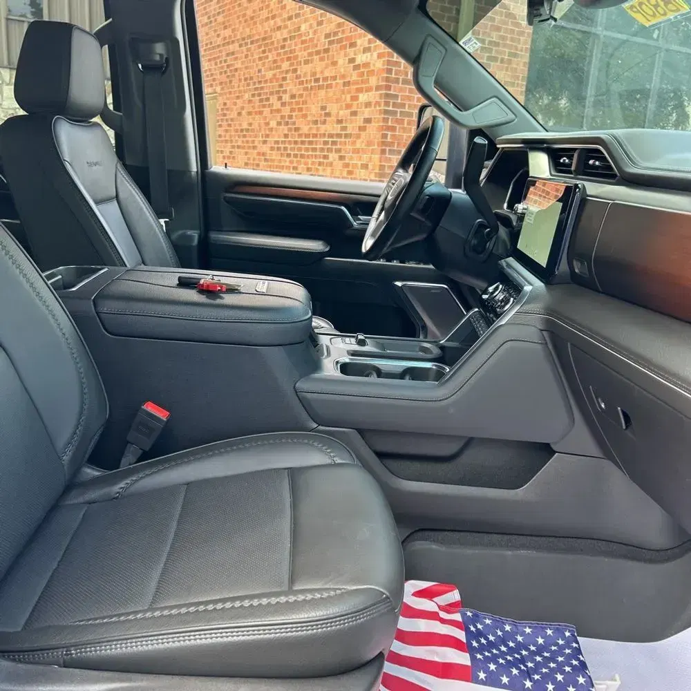 2024 GMC Sierra 2500 Denali