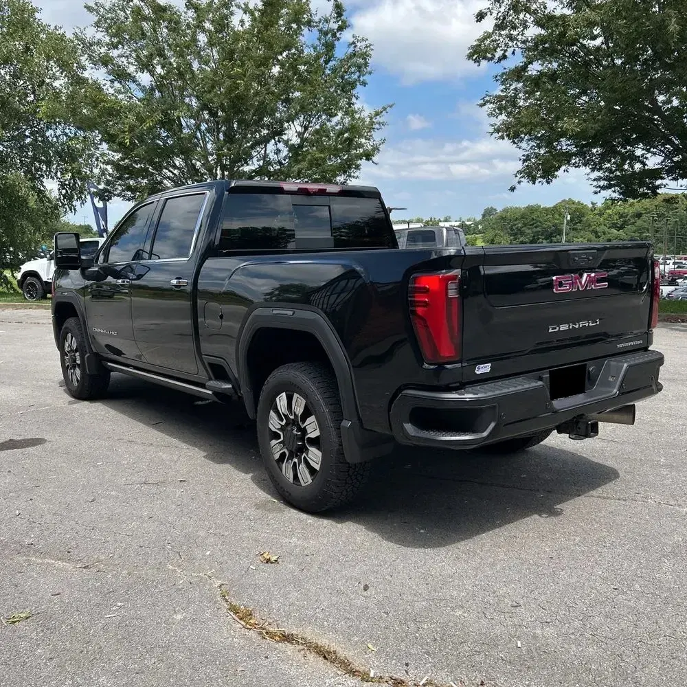 2024 GMC Sierra 2500 Denali