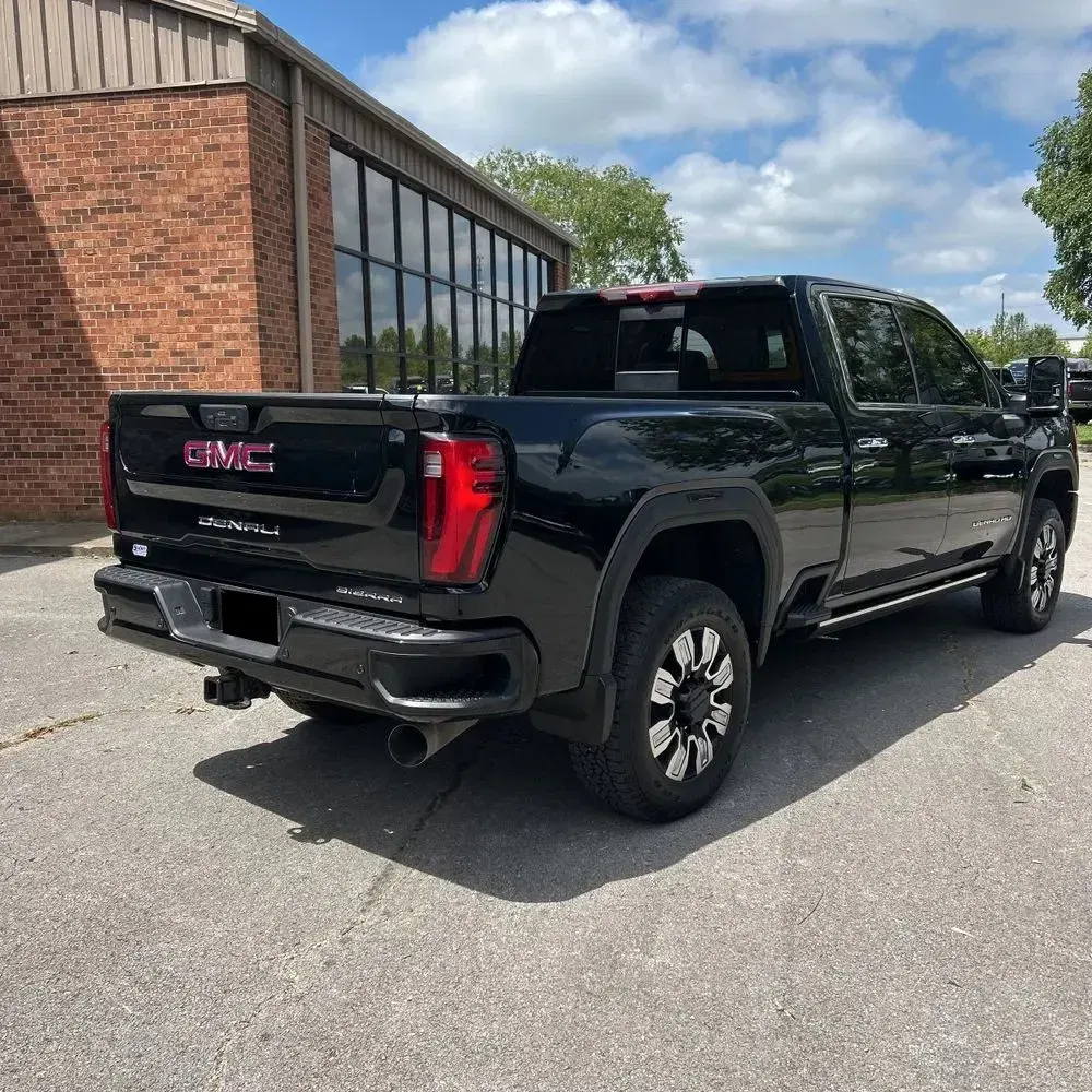 2024 GMC Sierra 2500 Denali